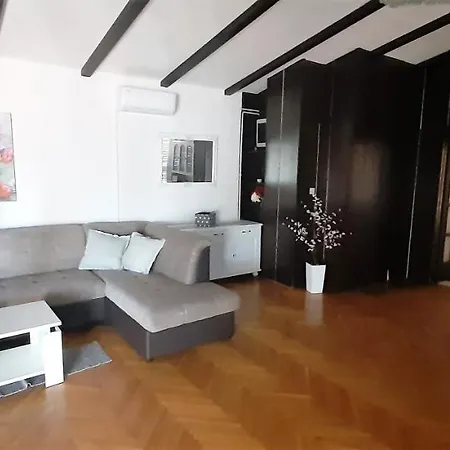 Apartman Petra Tribalj