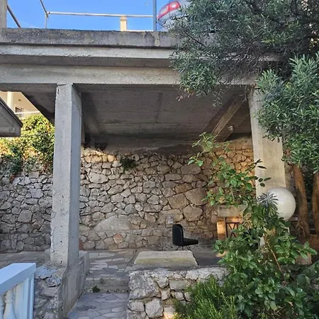Apartament Petra *