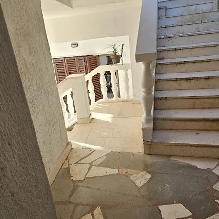 Petra Apartament *