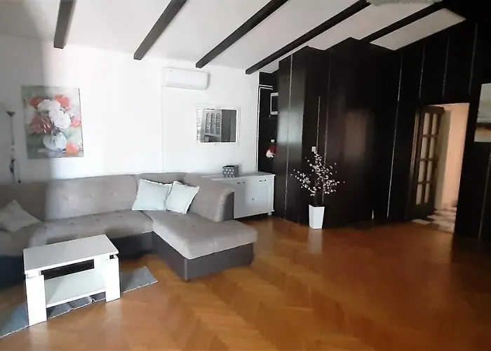 Apartment Petra Tribunj (Sibenik-Knin)