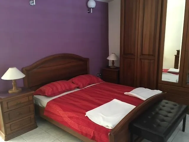 Petra Apartman *